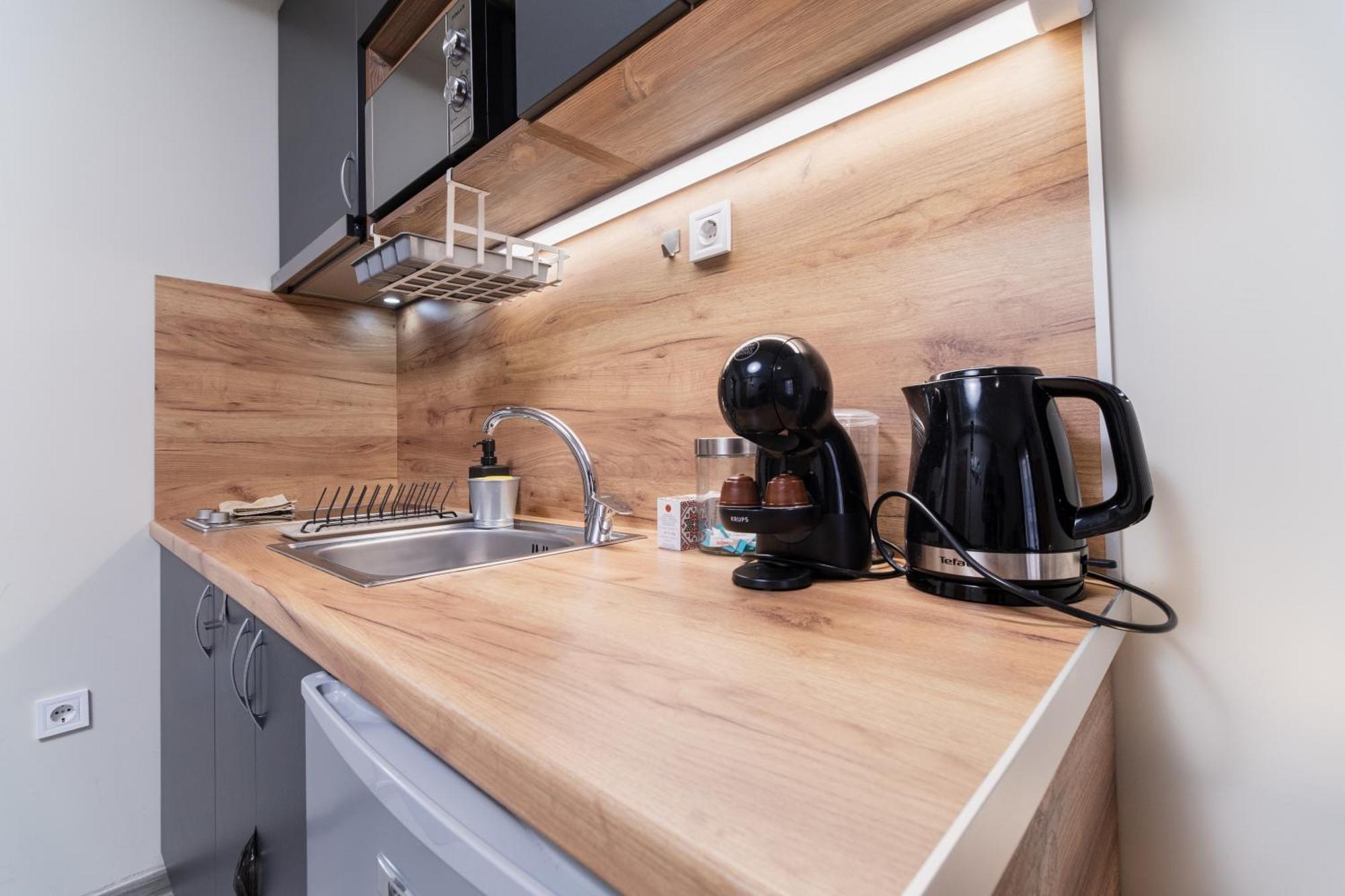 City Center Studio Apartments Пловдив Екстериор снимка