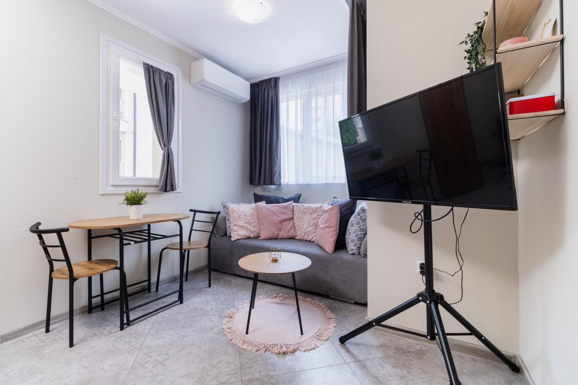 City Center Studio Apartments Пловдив Екстериор снимка