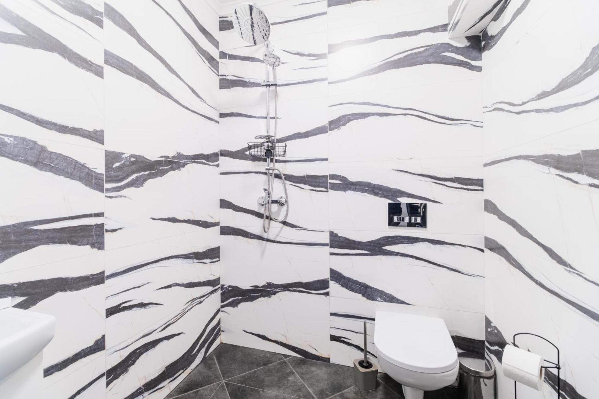 City Center Studio Apartments Пловдив Екстериор снимка