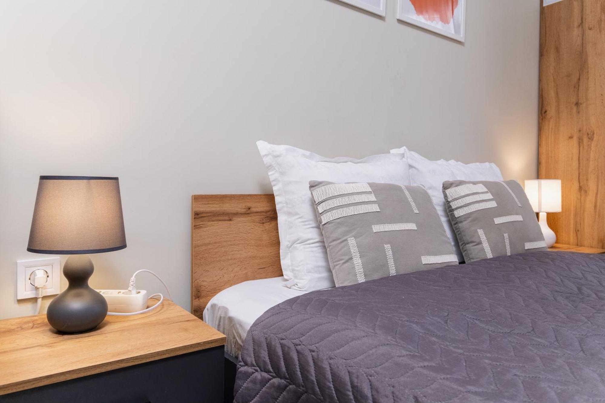 City Center Studio Apartments Пловдив Екстериор снимка
